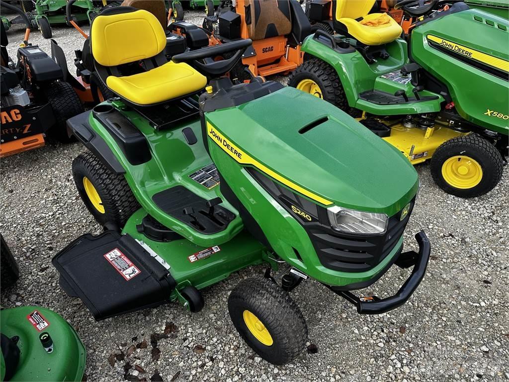 John Deere S240 Τρακτέρ μικρών διαστάσεων