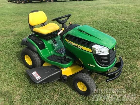 John Deere S240 Τρακτέρ μικρών διαστάσεων