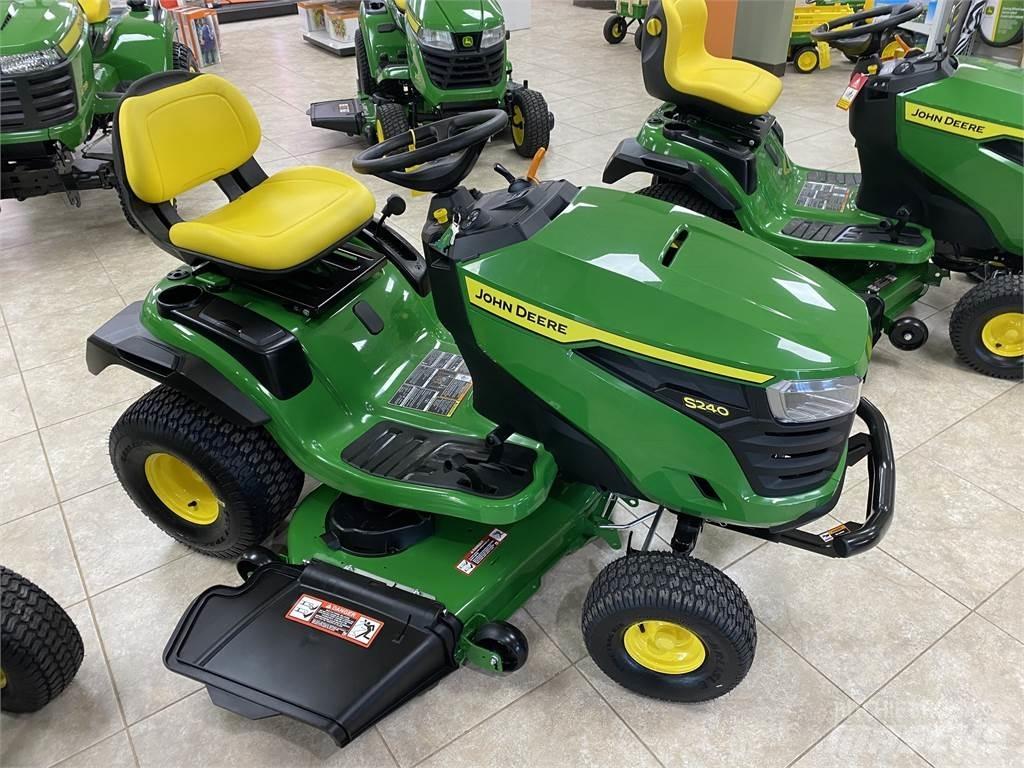 John Deere S240 Τρακτέρ μικρών διαστάσεων