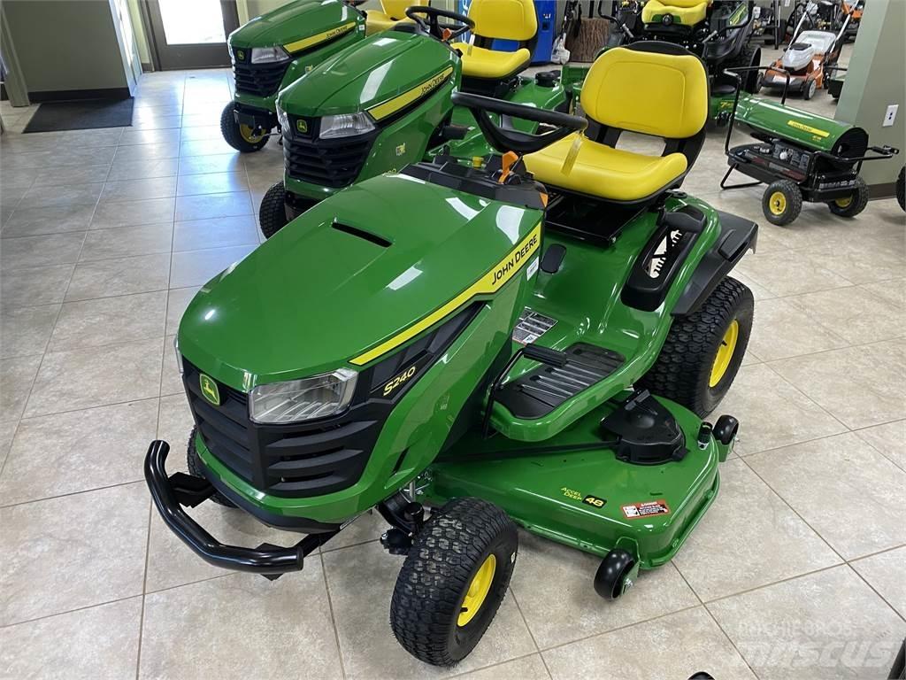 John Deere S240 Τρακτέρ μικρών διαστάσεων
