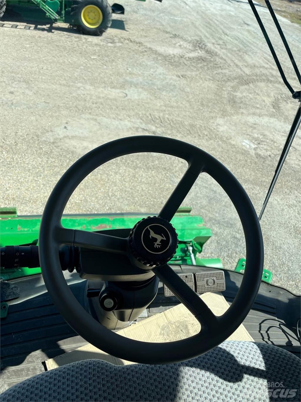 John Deere S680 Θεριζοαλωνιστικές μηχανές