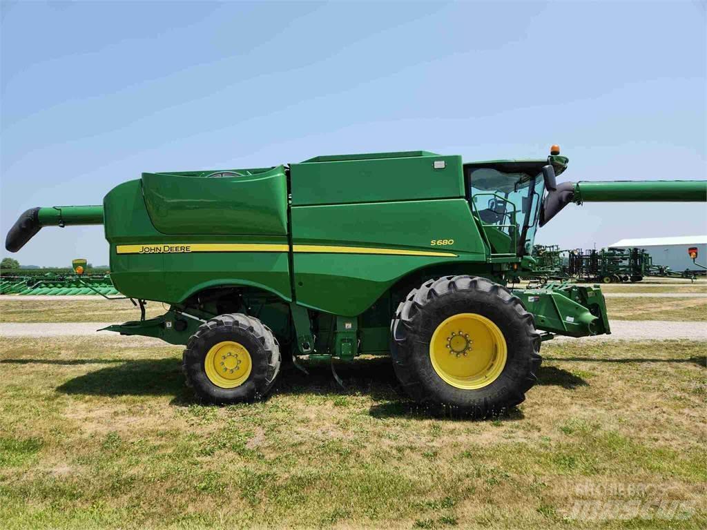 John Deere S680 Θεριζοαλωνιστικές μηχανές