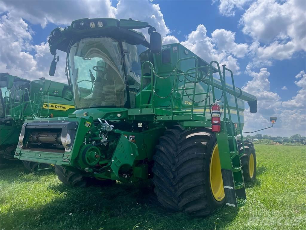 John Deere S790 Θεριζοαλωνιστικές μηχανές
