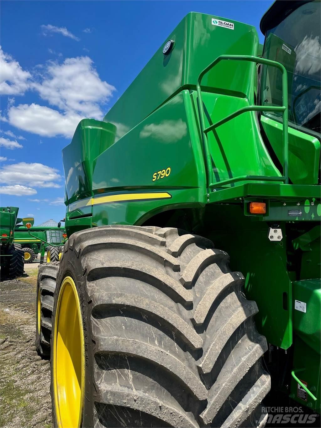 John Deere S790 Θεριζοαλωνιστικές μηχανές