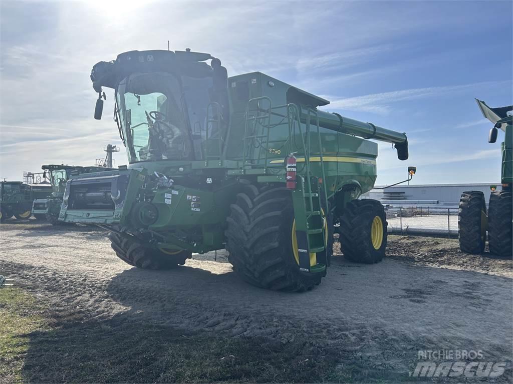 John Deere S790 Θεριζοαλωνιστικές μηχανές