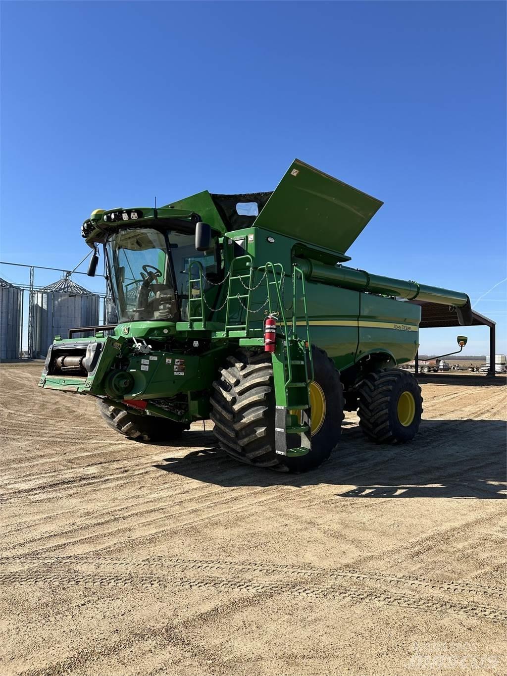 John Deere S790 Θεριζοαλωνιστικές μηχανές
