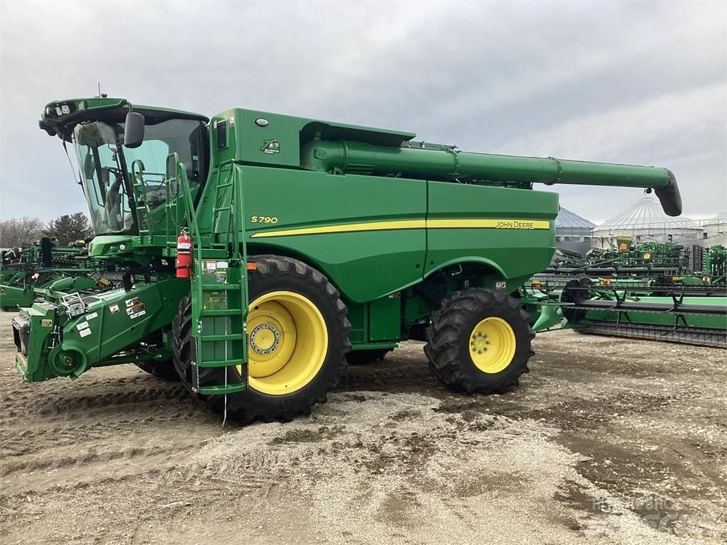 John Deere S790 Θεριζοαλωνιστικές μηχανές