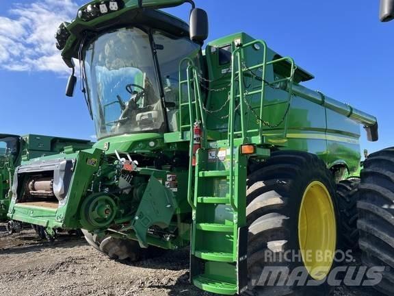 John Deere S790 Θεριζοαλωνιστικές μηχανές