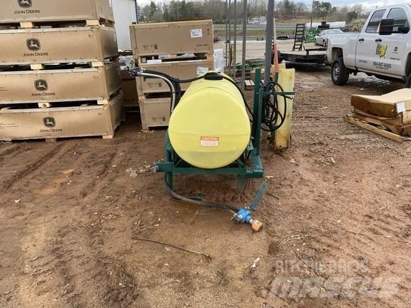 John Deere VN Ρυμουλκούμενα ψεκαστικά