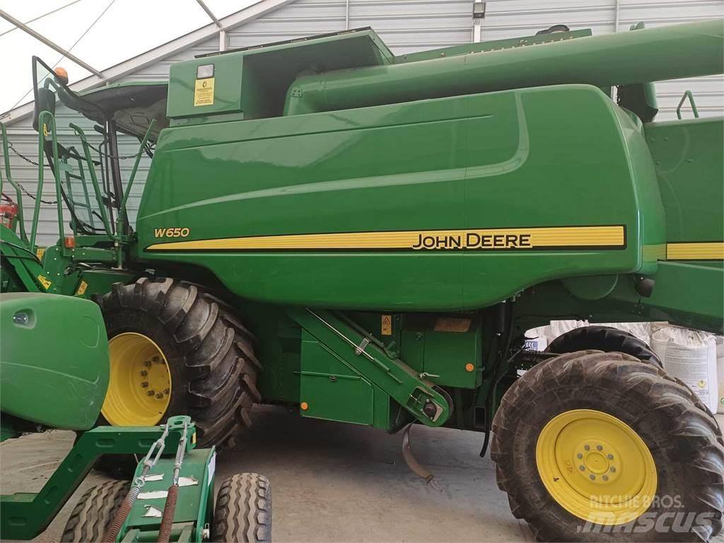 John Deere W650 Θεριζοαλωνιστικές μηχανές