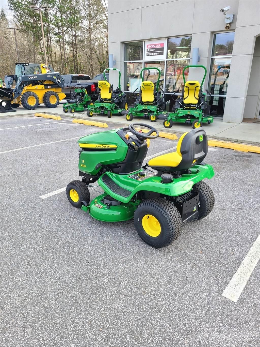 John Deere X330 Τρακτέρ μικρών διαστάσεων