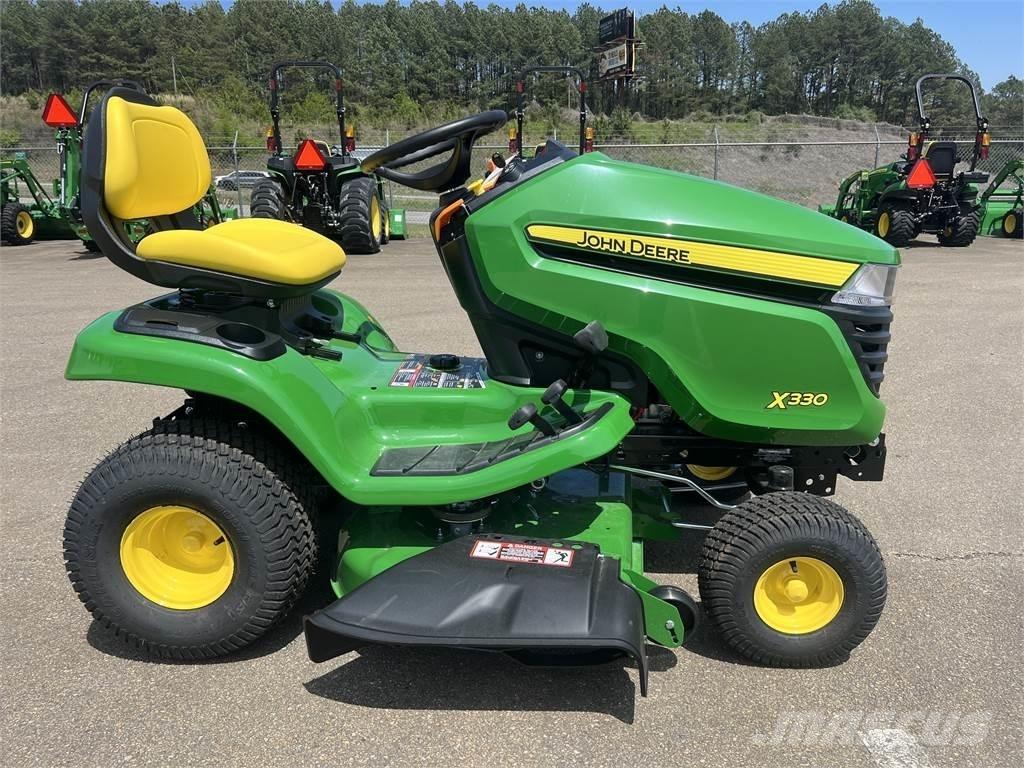 John Deere X330 Τρακτέρ μικρών διαστάσεων