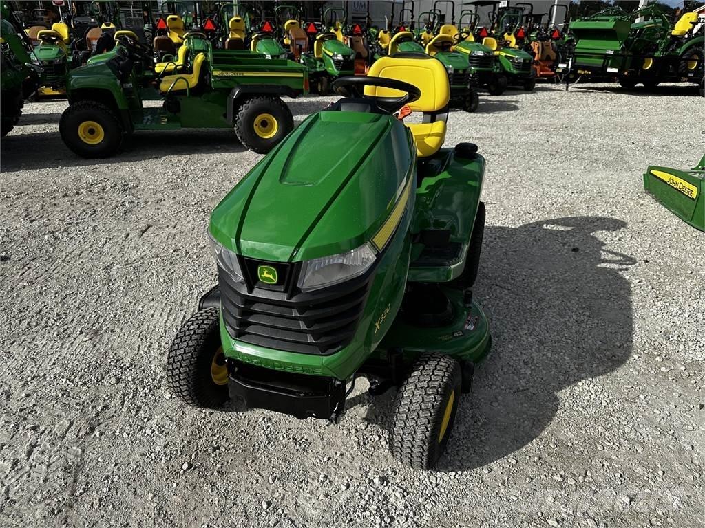 John Deere X330 Τρακτέρ μικρών διαστάσεων