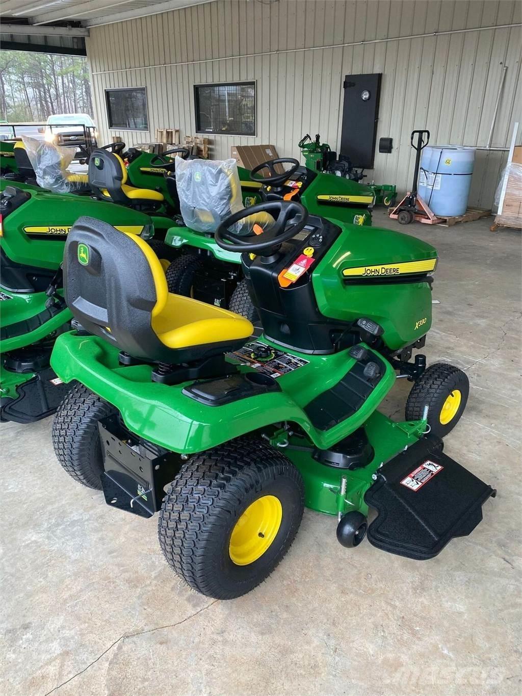 John Deere X330 Τρακτέρ μικρών διαστάσεων