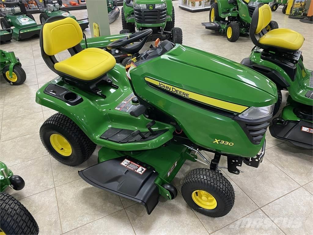 John Deere X330 Τρακτέρ μικρών διαστάσεων