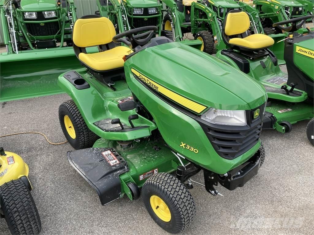 John Deere X330 Τρακτέρ μικρών διαστάσεων