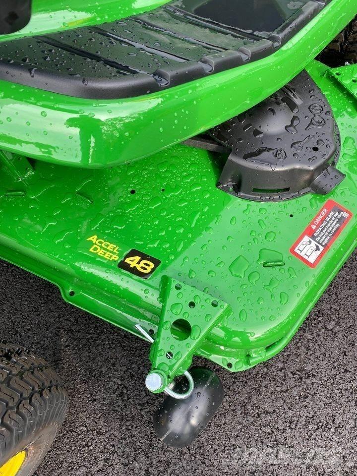 John Deere X330 Τρακτέρ μικρών διαστάσεων