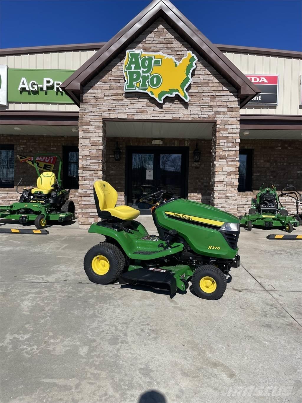 John Deere X370 Τρακτέρ μικρών διαστάσεων