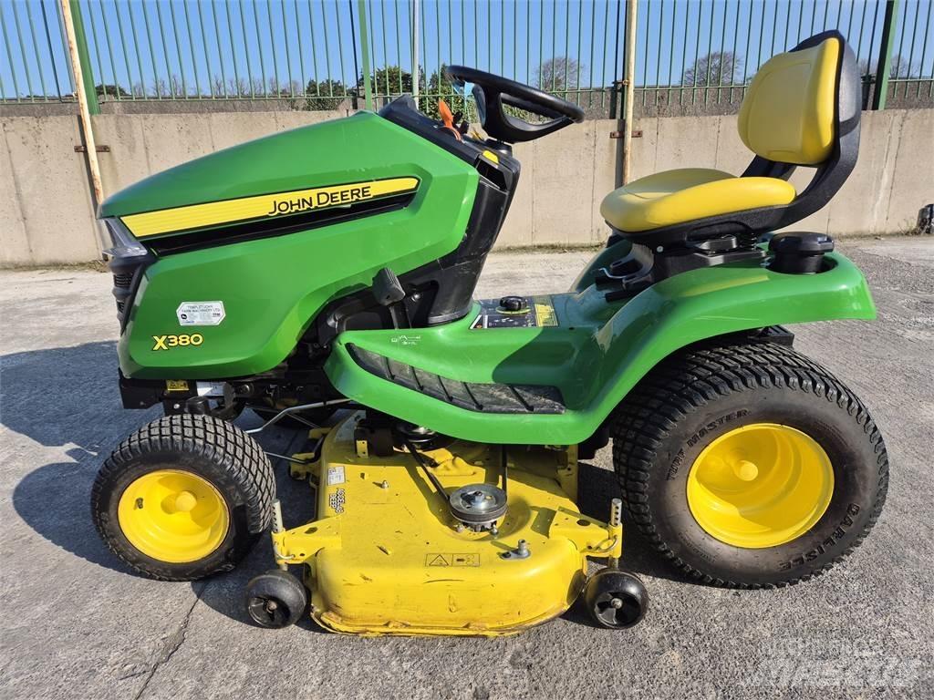 John Deere X380 Τρακτέρ μικρών διαστάσεων