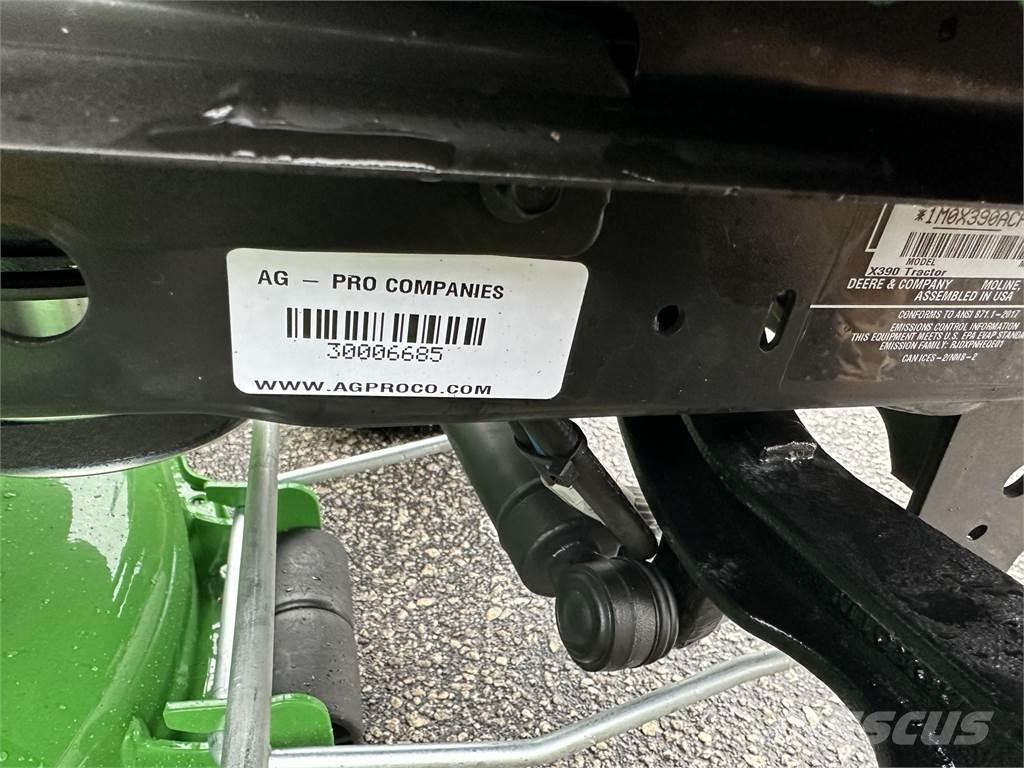 John Deere X390 Τρακτέρ μικρών διαστάσεων