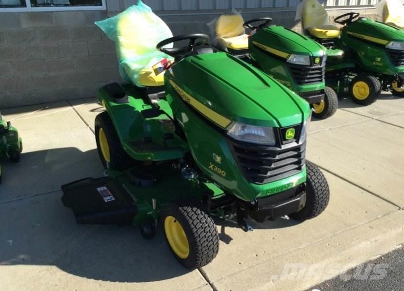John Deere X390 Τρακτέρ μικρών διαστάσεων