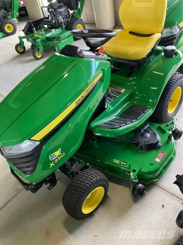 John Deere X390 Τρακτέρ μικρών διαστάσεων