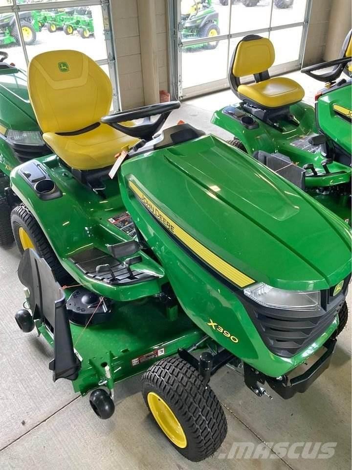 John Deere X390 Τρακτέρ μικρών διαστάσεων