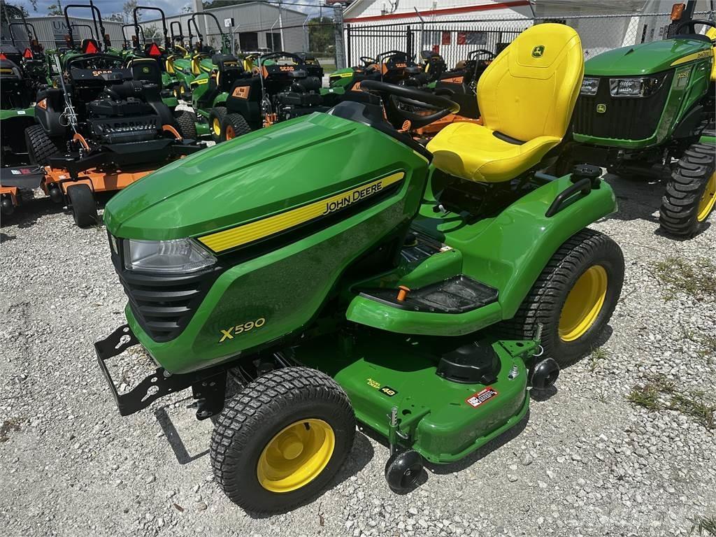 John Deere X590 Τρακτέρ μικρών διαστάσεων