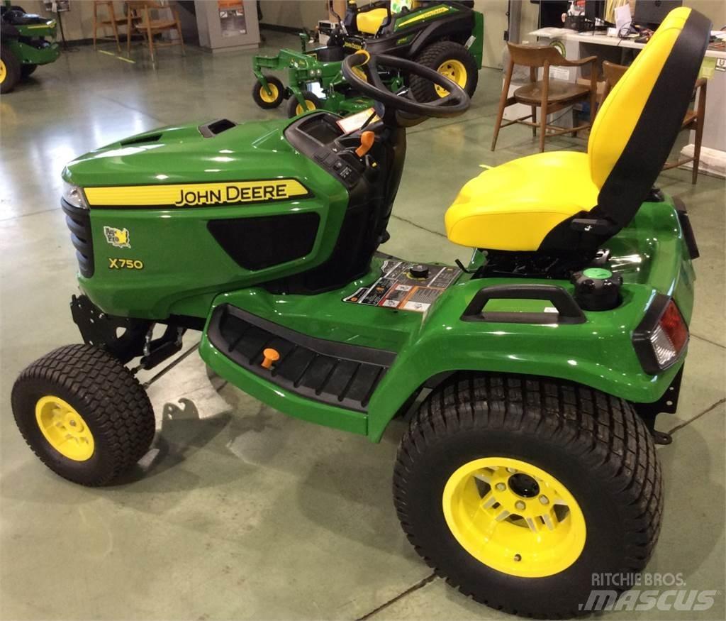 John Deere X750 Τρακτέρ μικρών διαστάσεων