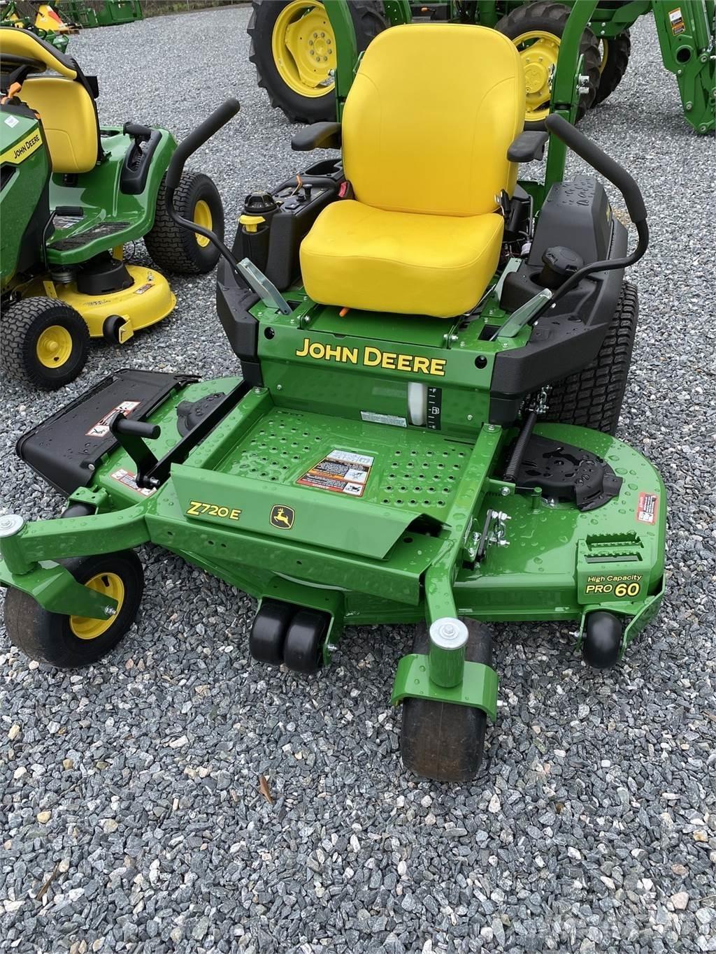 John Deere Z720E Χορτοκοπτικά μηδενικής στροφής