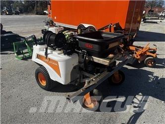 Scag TURF STORM Διαστρωτήρες ανοργάνων