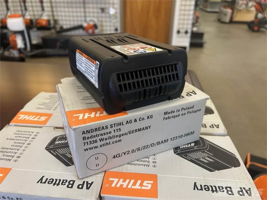 Stihl AP300S Αμαξίδια γκολφ