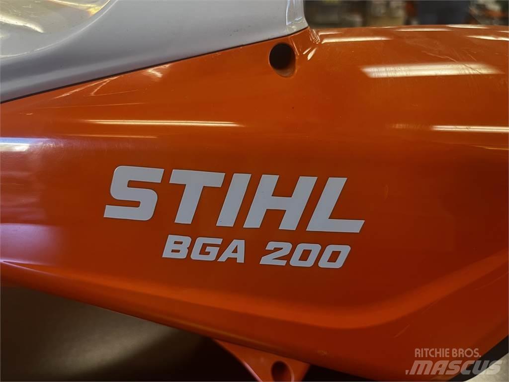 Stihl BGA200 Αμαξίδια γκολφ