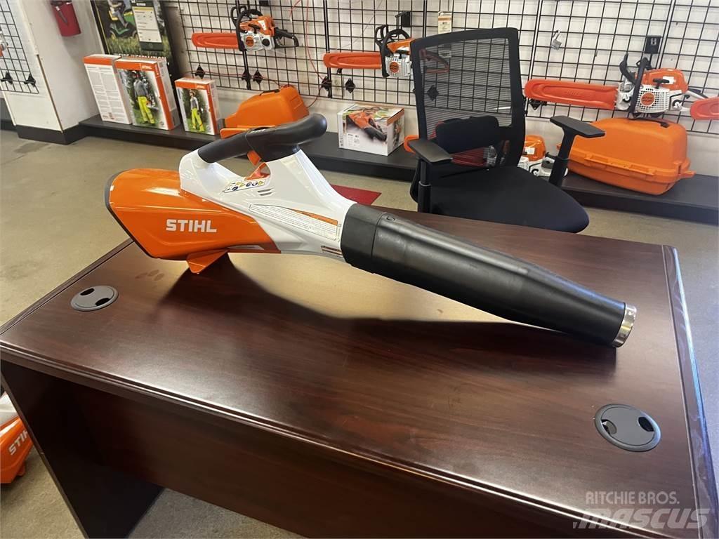 Stihl BGA200 Αμαξίδια γκολφ