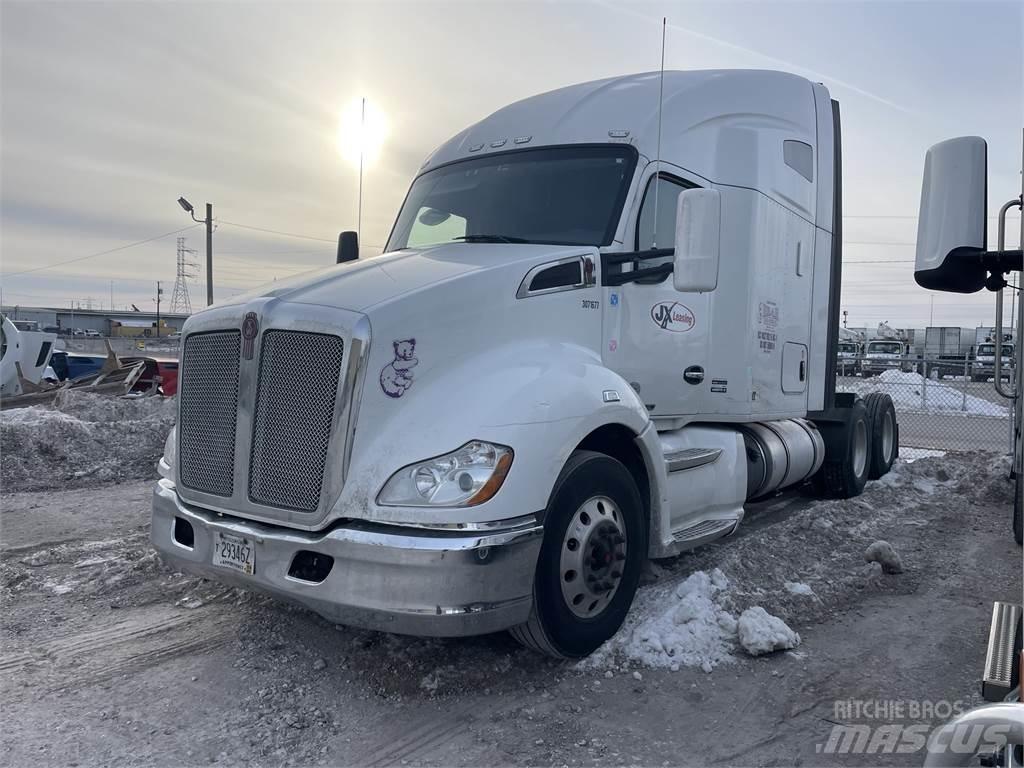 Kenworth T680 Τράκτορες