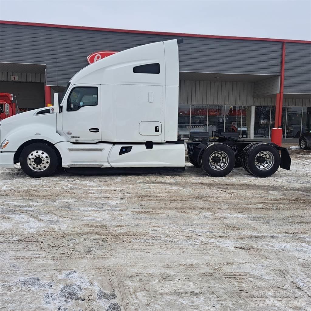 Kenworth T680 Τράκτορες