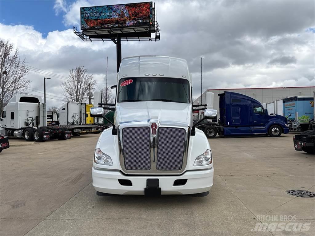 Kenworth T680 Τράκτορες