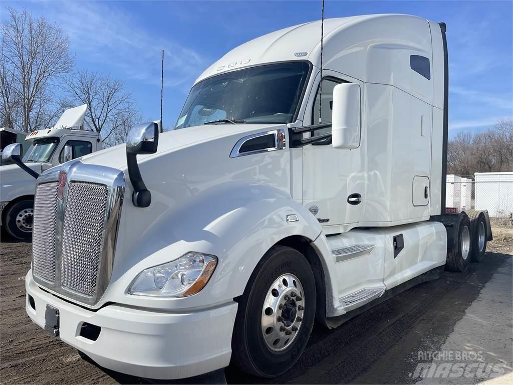 Kenworth T680 Τράκτορες