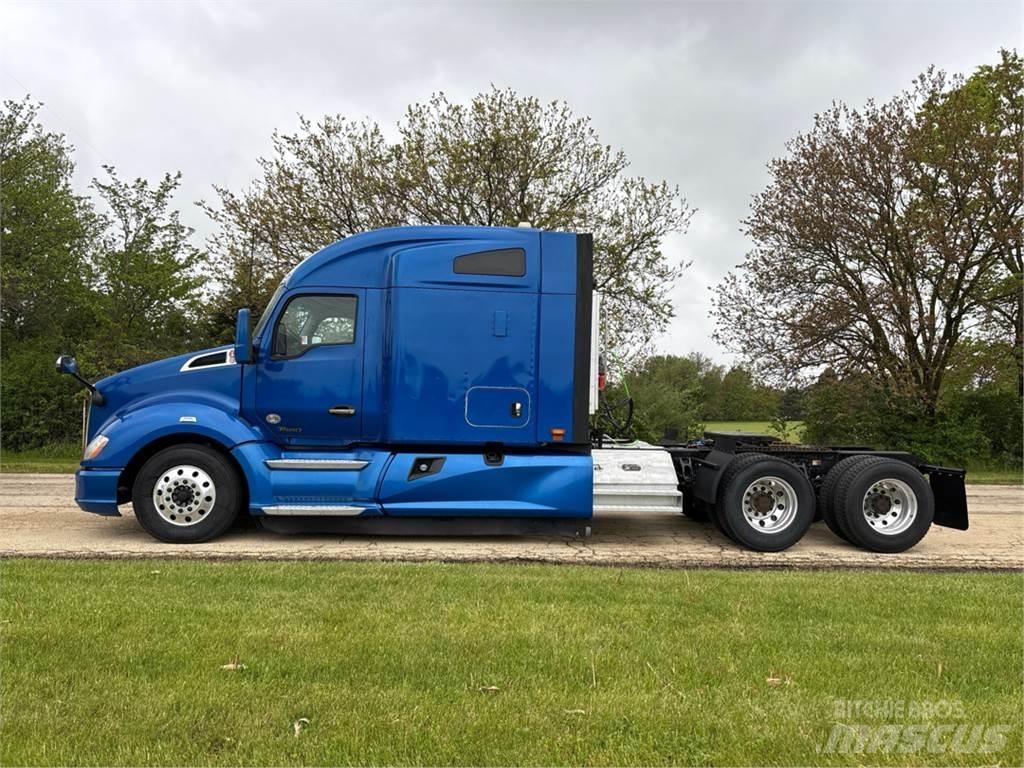 Kenworth T680 Τράκτορες