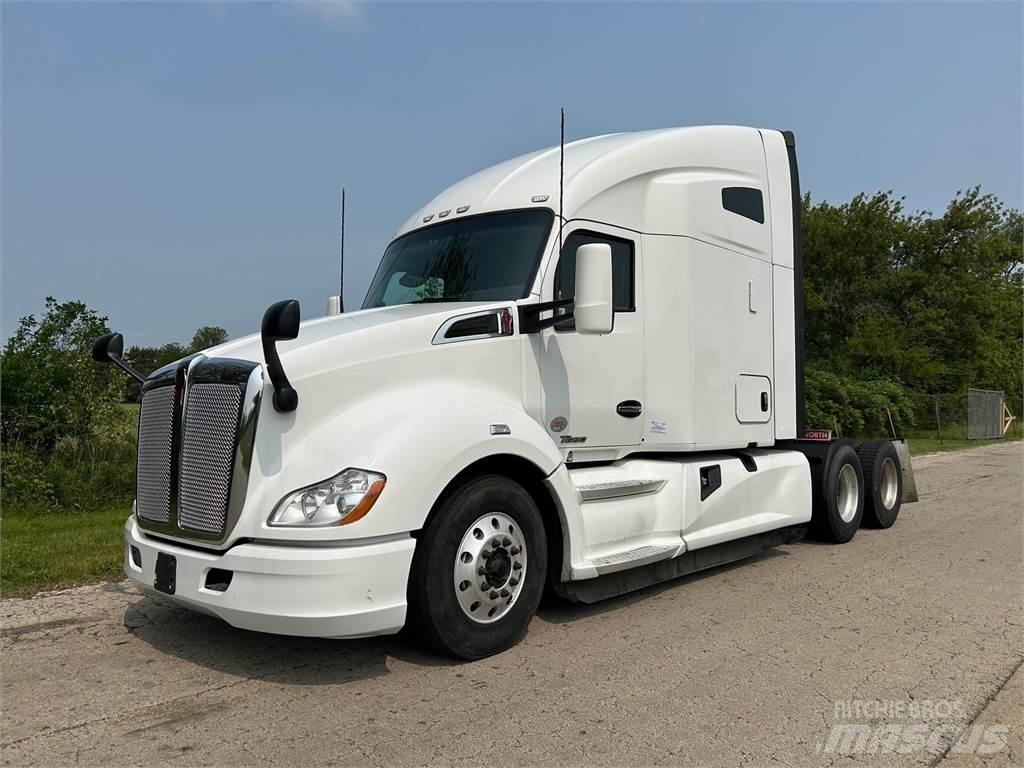 Kenworth T680 Τράκτορες