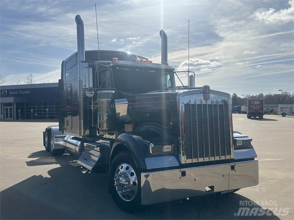 Kenworth W900 Τράκτορες