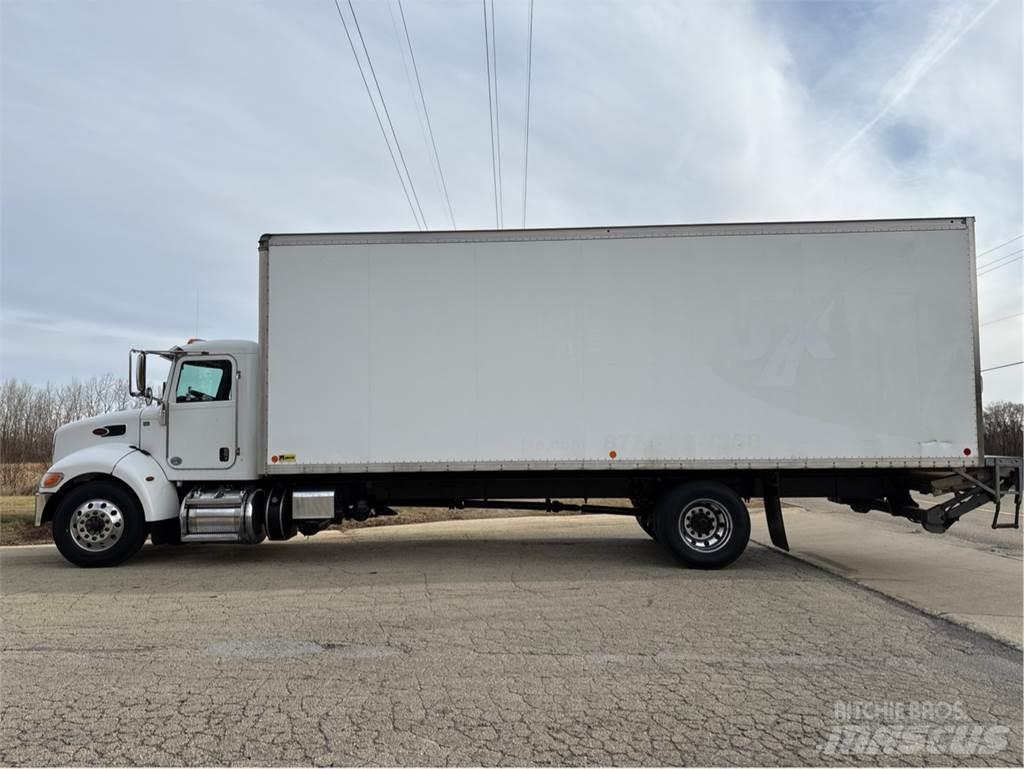 Peterbilt 337 Φορτηγά Κόφα