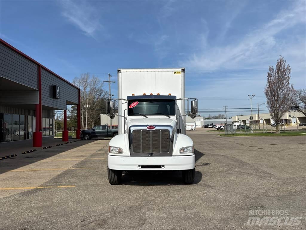 Peterbilt 337 Φορτηγά Κόφα