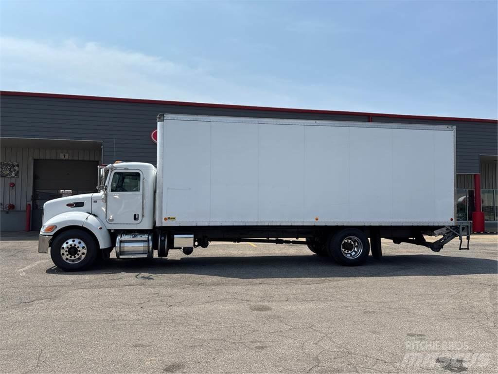 Peterbilt 337 Φορτηγά Κόφα