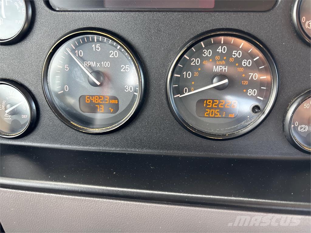 Peterbilt 337 Φορτηγά Σασί