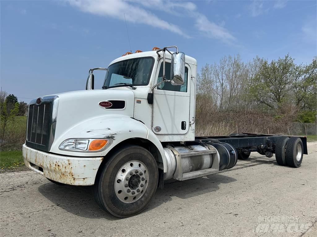 Peterbilt 337 Φορτηγά Σασί