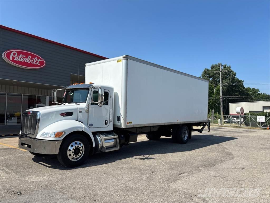 Peterbilt 337 Φορτηγά Κόφα