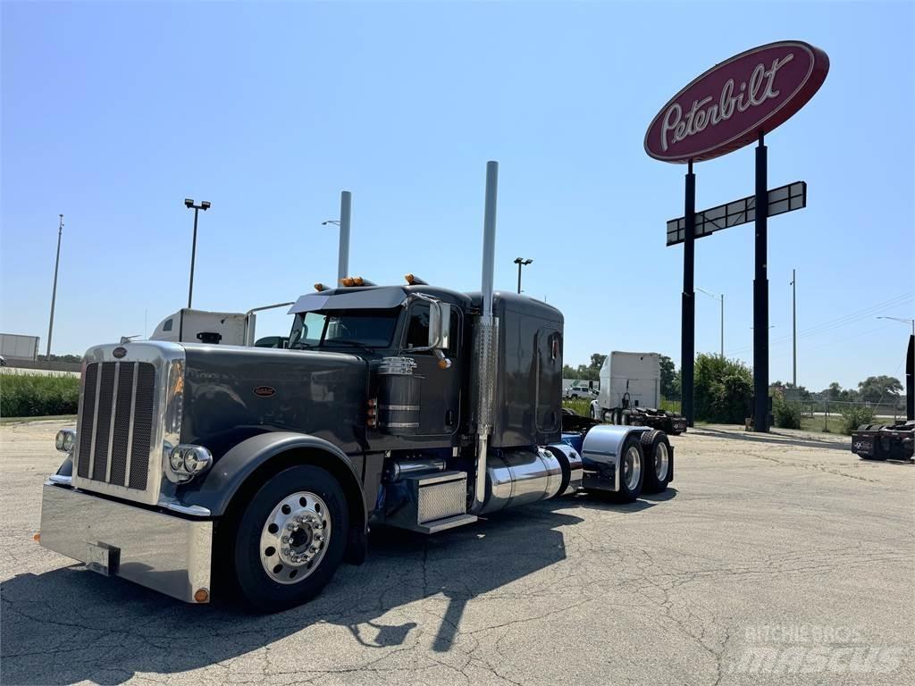 Peterbilt 389 Τράκτορες