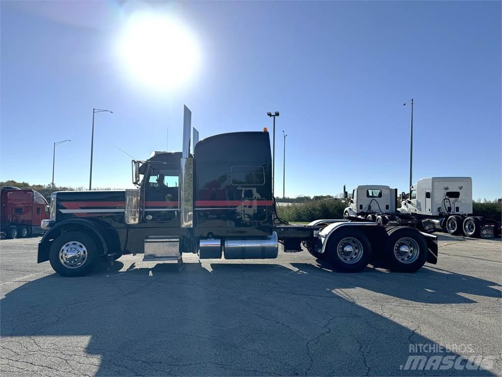 Peterbilt 389 Τράκτορες