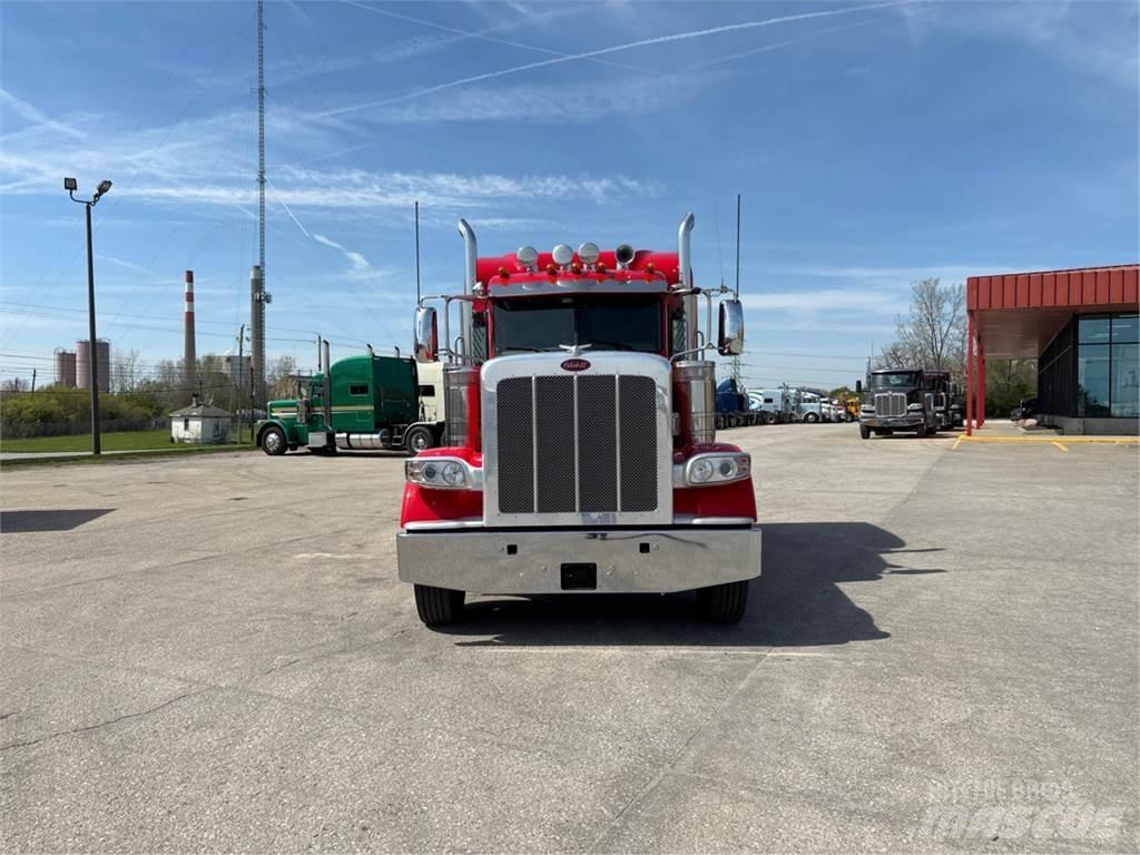 Peterbilt 389 Τράκτορες